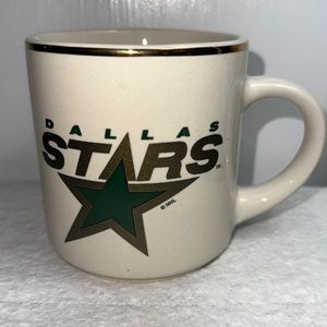 Dallas Stars Hockey Team Retro Logo Vintage Coffee Mug, NHL. New.Clean.